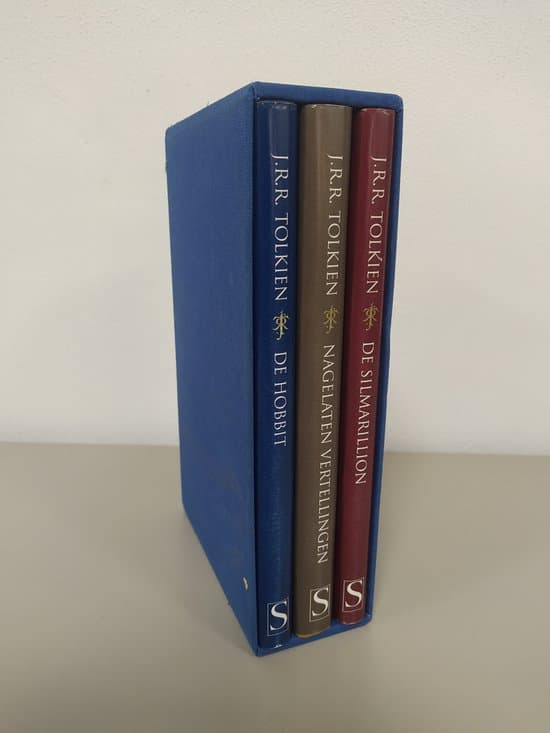 Omslag van Geschriften van Midden-Aarde