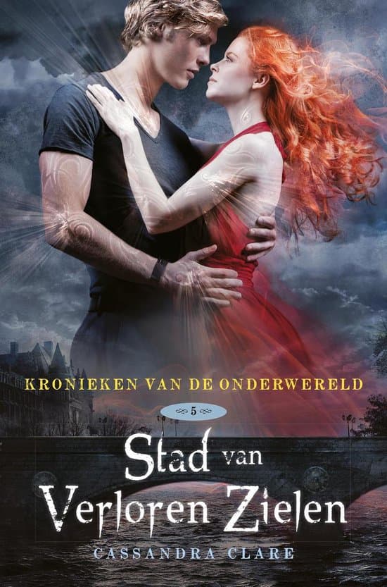 Omslag van Kronieken van de Onderwereld 5 - Stad van verloren zielen