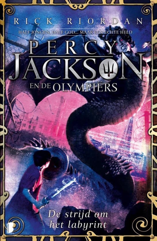 Omslag van Percy Jackson en de Olympiërs 4 - De strijd om het labyrint